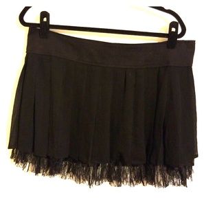 OBO Black pleated skirt with lace liner